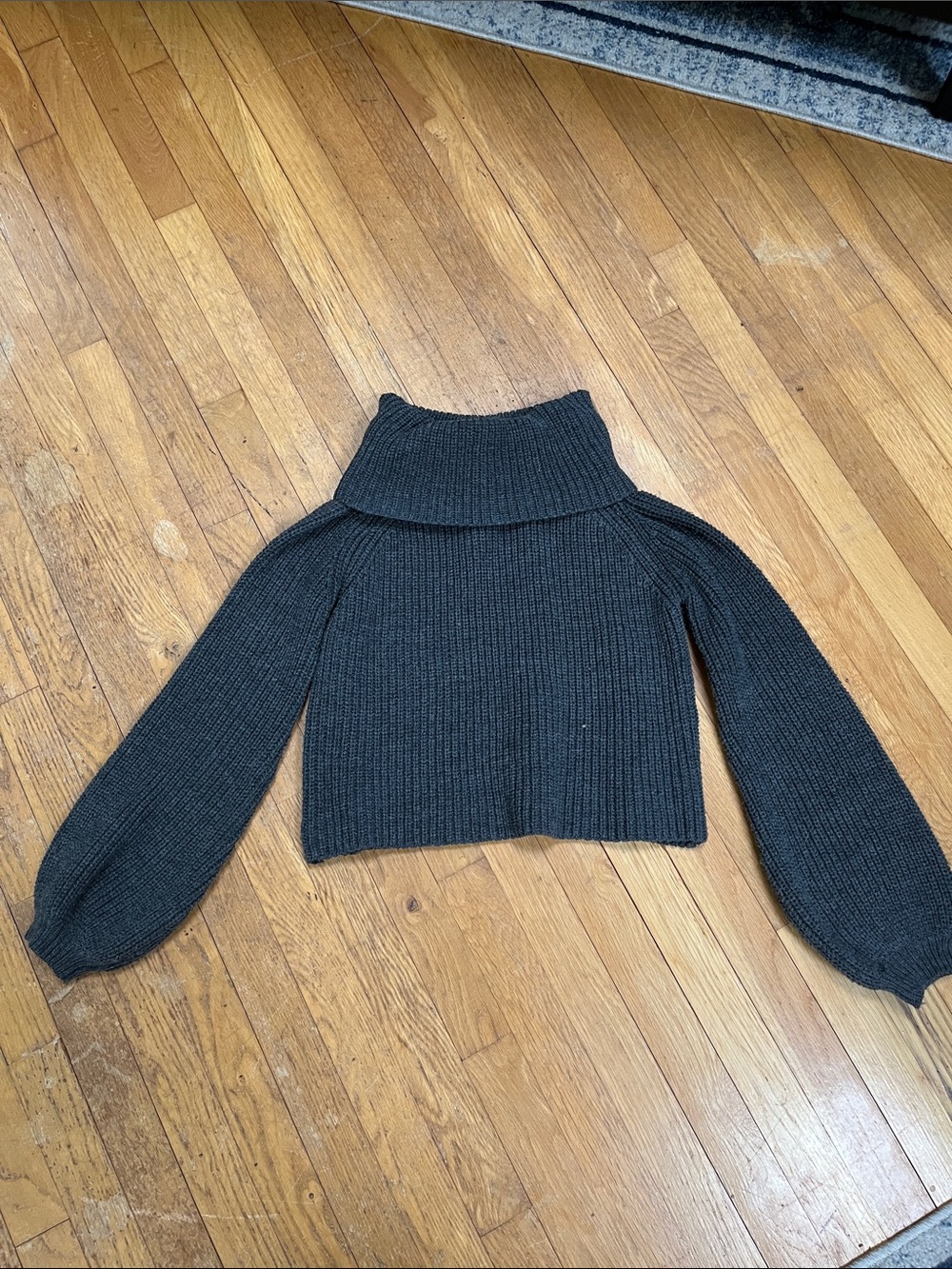 Cropped Charcoal Turtleneck Balloon Sleeve Sweater